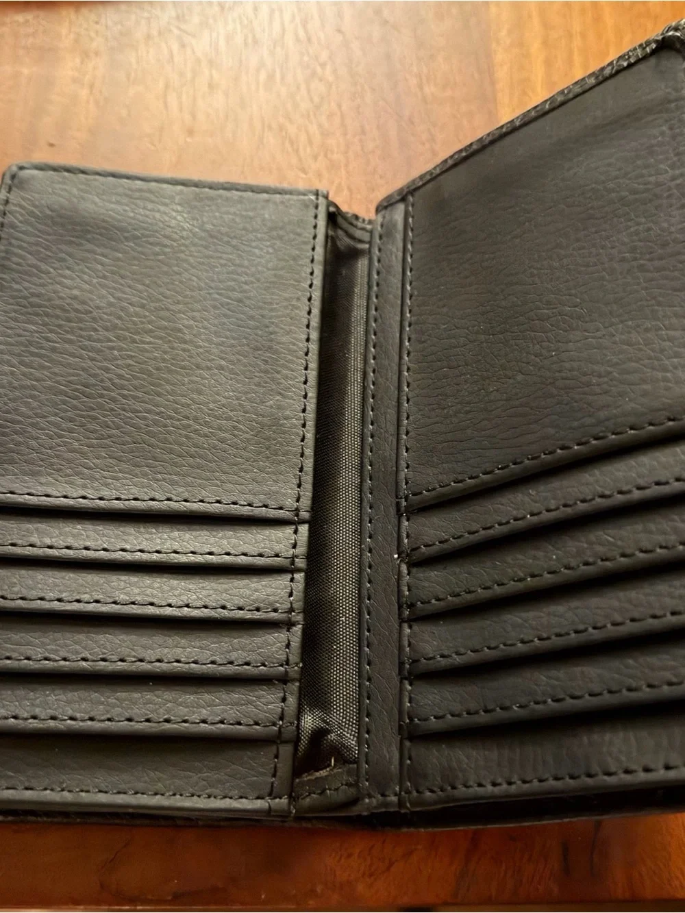 LIKE NEW BLACK LEATHER WALLET WITH CLASSIC STITCH AND SILVER HARDWARE